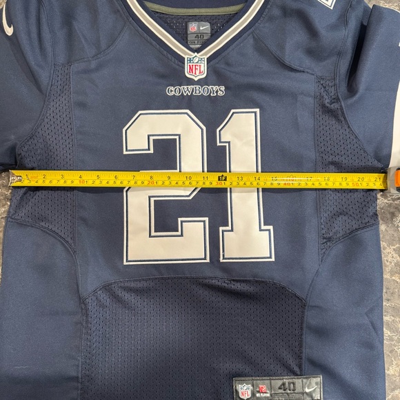 Nike Dallas Cowboys Ezekiel Elliott Jersey - Picture 9 of 9